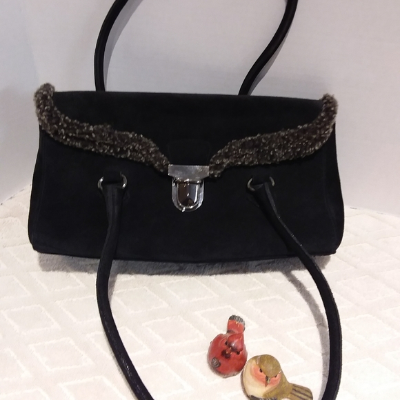 Stuart Weitzman Handbags - 💖Host Pick- Stuart Weitzman suede satchel